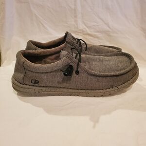 Hey Dude Wally L stretch men's size 11